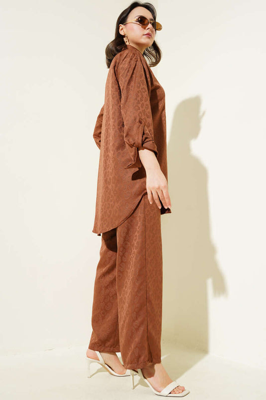 Costume deux pièces en jacquard à motifs léopard marron