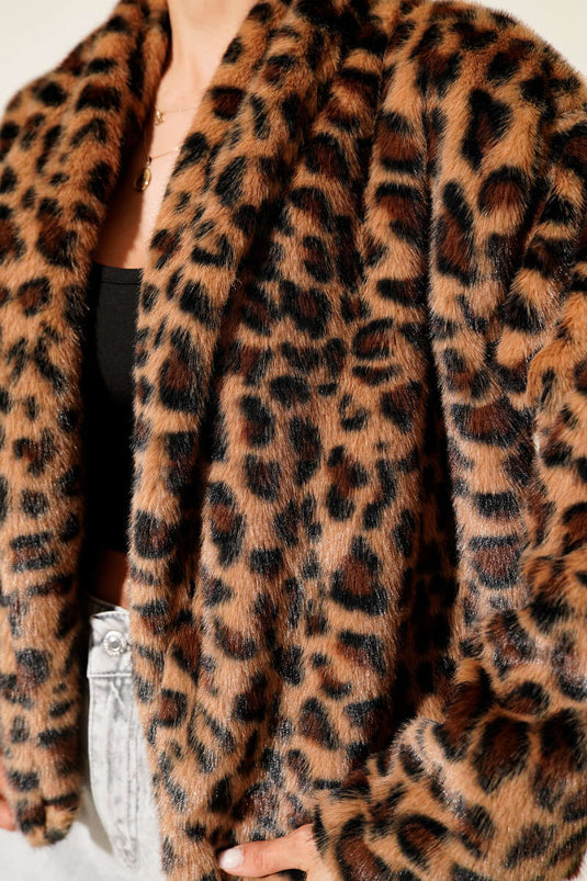 Manteau en fourrure à imprimé léopard