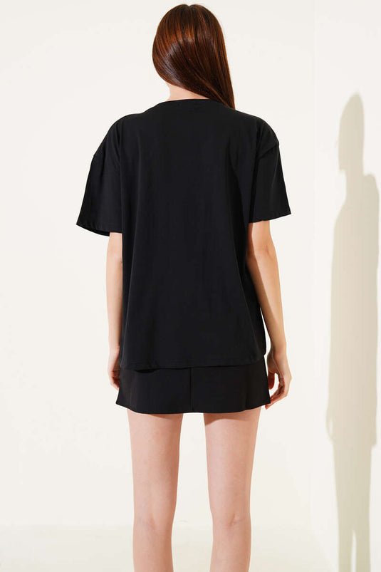 Less More İncili T-shirt Siyah