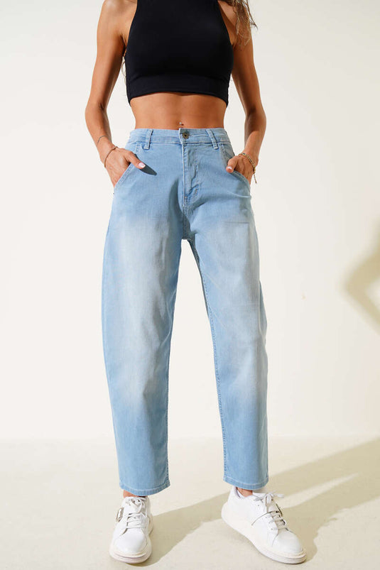 بنطلون جينز فضفاض من الليكرا، لون أزرق فاتح