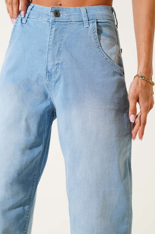 بنطلون جينز فضفاض من الليكرا، لون أزرق فاتح