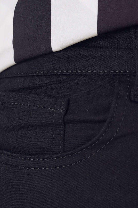 بنطلون جينز ليكرا مقاس كبير أسود