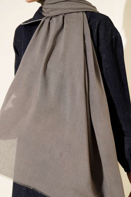 ليورا باموك شال دخاني -178