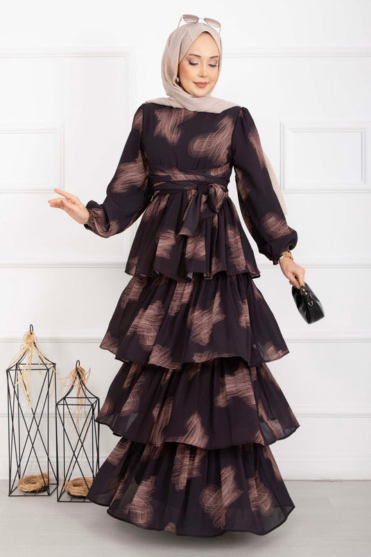 فستان ليفا متعدد الطبقات مع حزام أسود