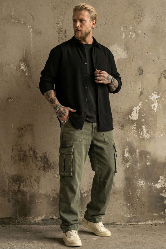 قميص رجالي واسع من قماش الجاباردين أسود