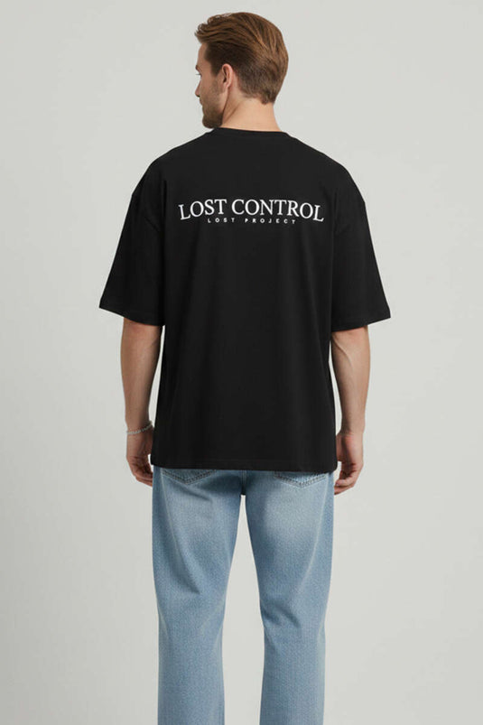 تيشيرت رجالي أسود بطبعة Lost Control