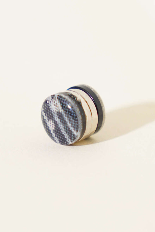 Aimant pour écharpe rayée de la série Lotus