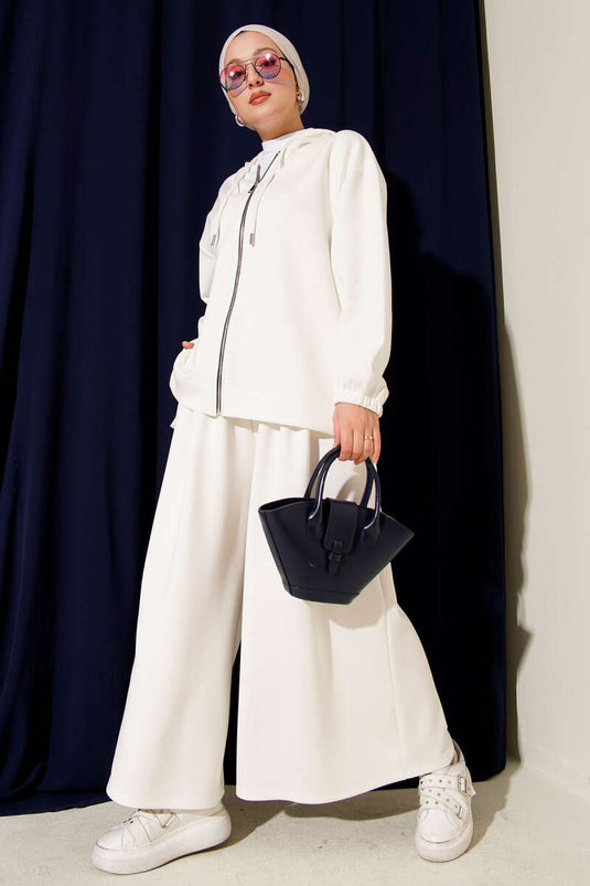 Loyşa Basic Tweedelige Set Met Ritssluiting En Capuchon Wit