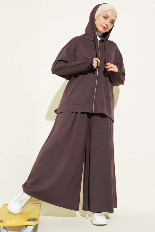 Loyşa Basis Tweedelig Pak met Rits en Kap in Koffiekleur