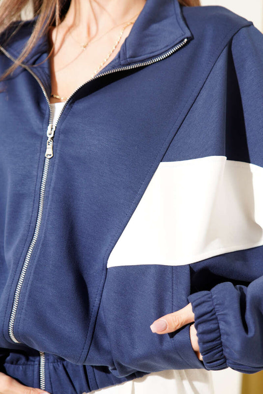 لويسا سترة واسعة بحزام مخطط كحلي