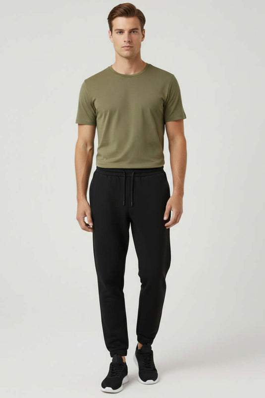 بنطال رياضي رجالي أسود بخصر مطاطي من لوياشا