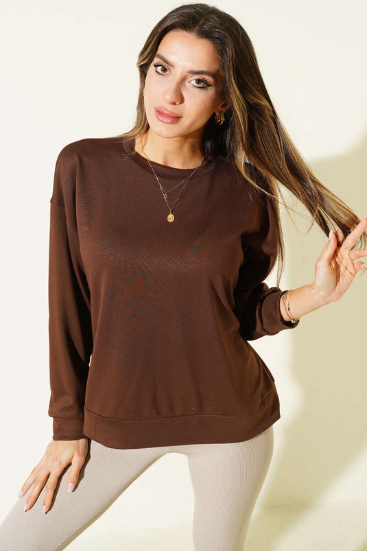 سويت شيرت لويشا فضفاض، لون قهوة
