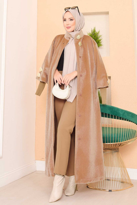 Manteau camel de luxe en angora à boutons dorés