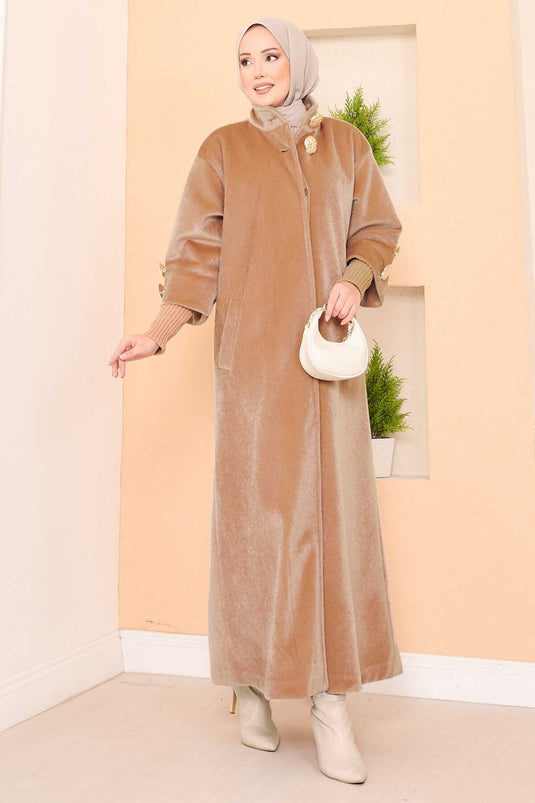 Manteau camel de luxe en angora à boutons dorés