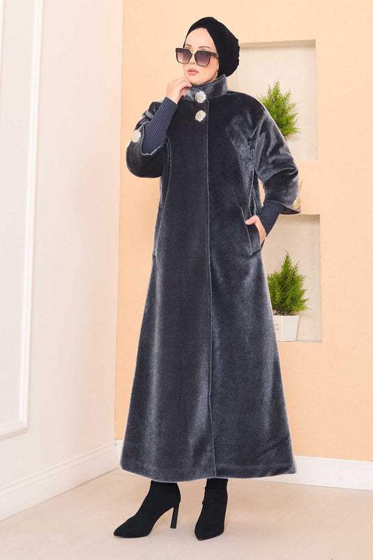 Manteau luxueux en angora à boutons dorés, couleur fumée