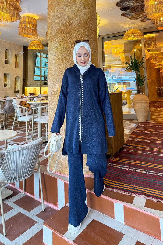 Costume deux pièces luxueux en tricot pailleté à rayures bleu marine