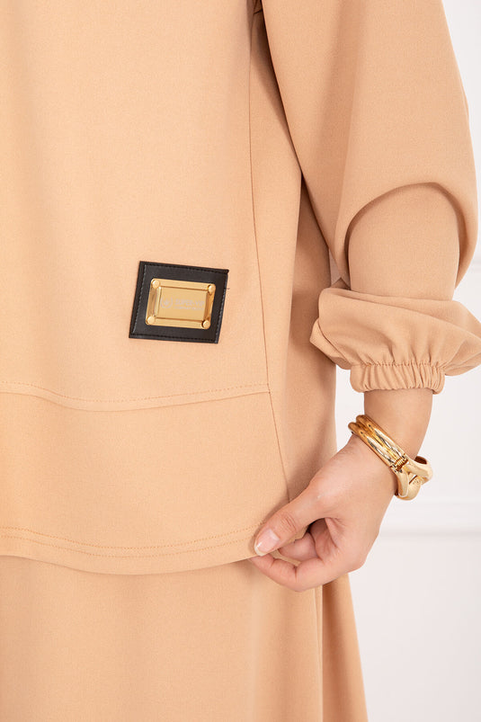 Luvia Goldverziertes Rock-Hijab-Set in Kamel