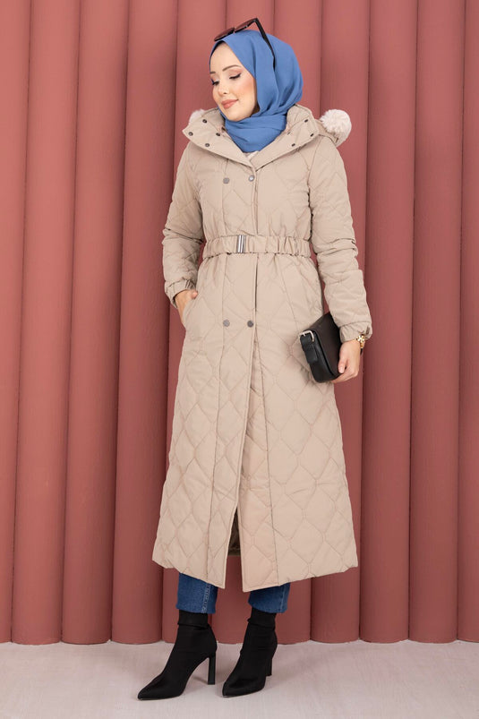 معطف نوفا الفاخر بغطاء رأس فرو مع حزام بلون فيزون