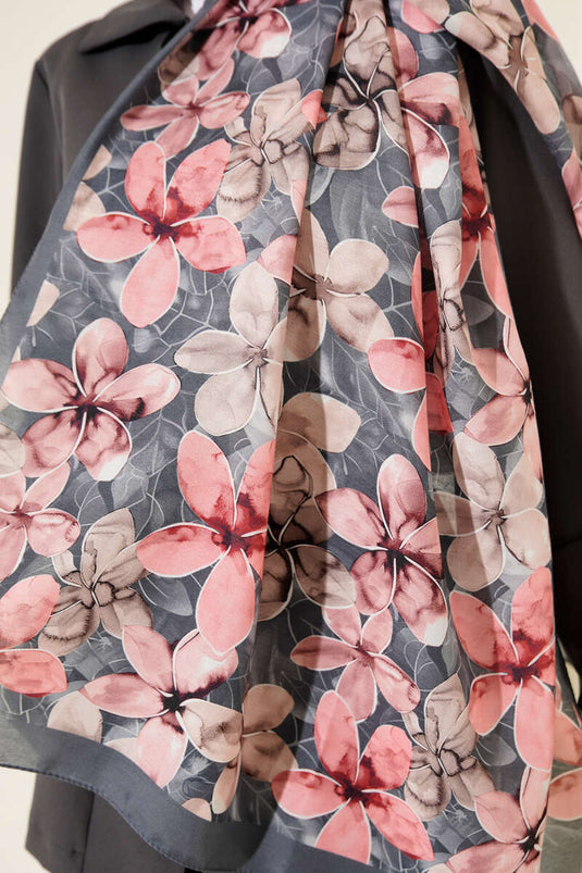 Manolya Pattern Shawl Smoke Gray