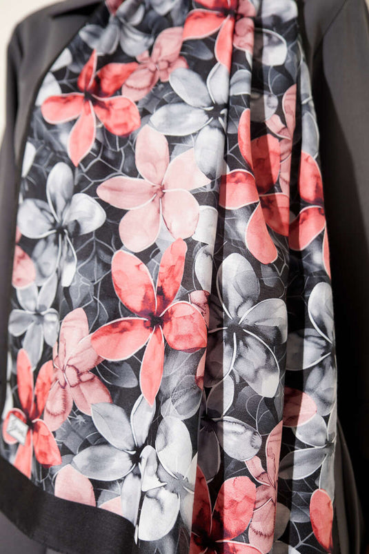 شال منوليا بنقشة، أسود