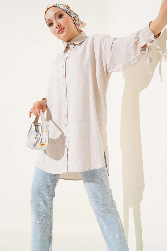 Chemise en lin beige à poignets lacés