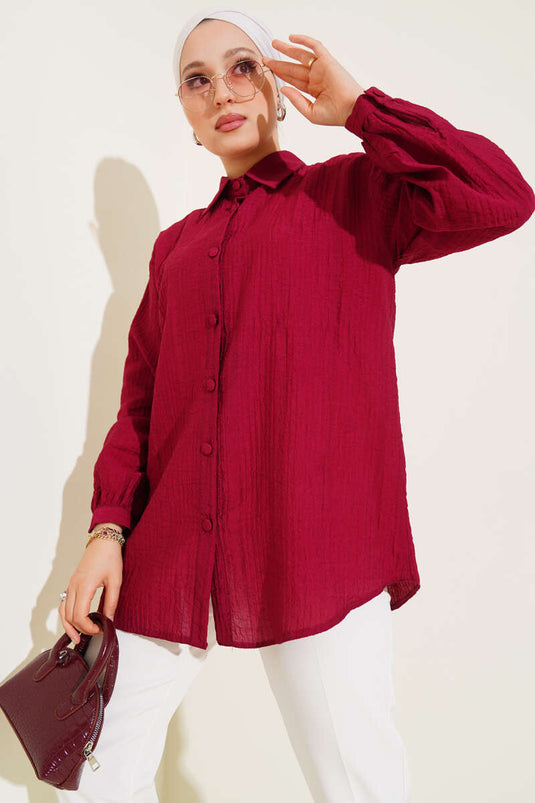 Chemise froissée à poignets boutonnés, bordeaux