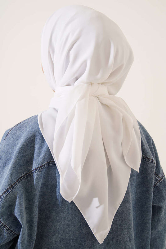 Medine İpeği Eşarp Beyaz