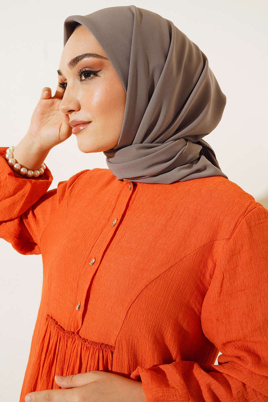 وشاح المدينة المنورة الحريري باللون الرمادي