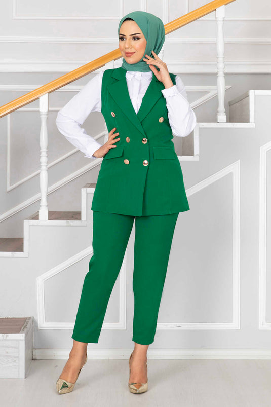 Completo gilet con dettaglio collo a fazzoletto Tesettür Benetton