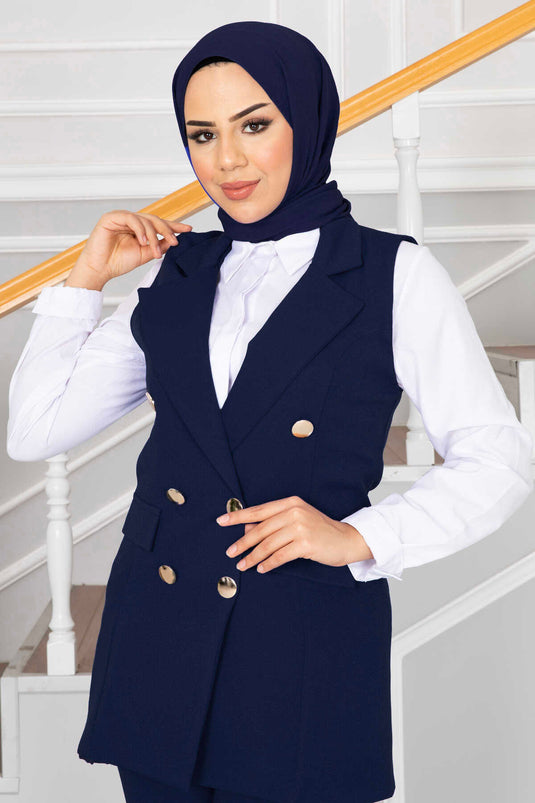 Ensemble gilet hijab détaillé avec col mouchoir bleu marine