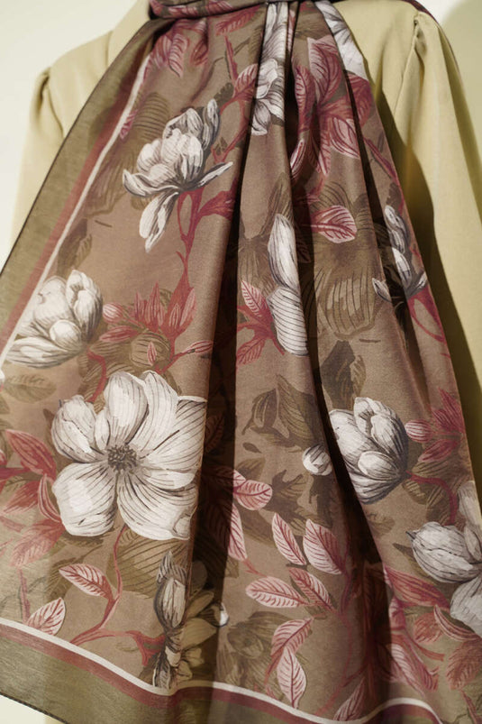 وشاح مودال بنقشة البنفسج باللون الزيتوني