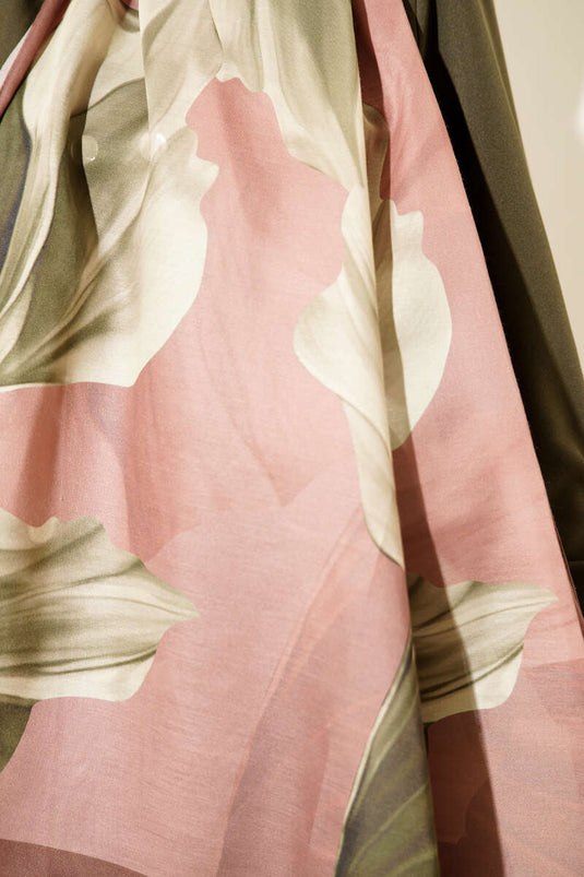 Coral Pattern Shawl Brown