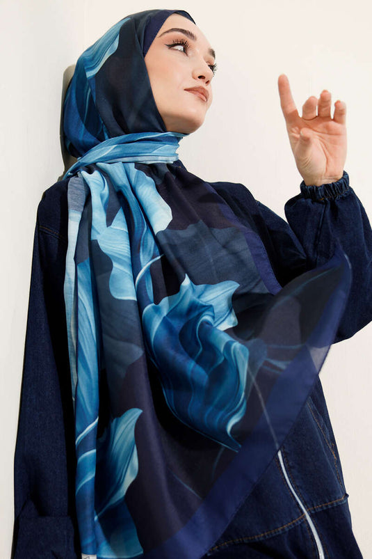 Coral Pattern Shawl Navy Blue