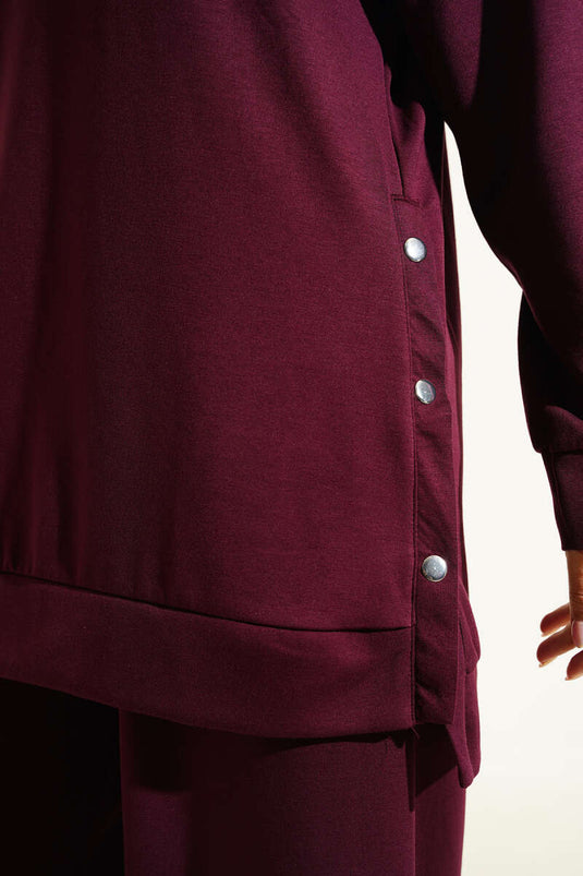 Conjunto De Dos Piezas Con Botones De Metal En Malva