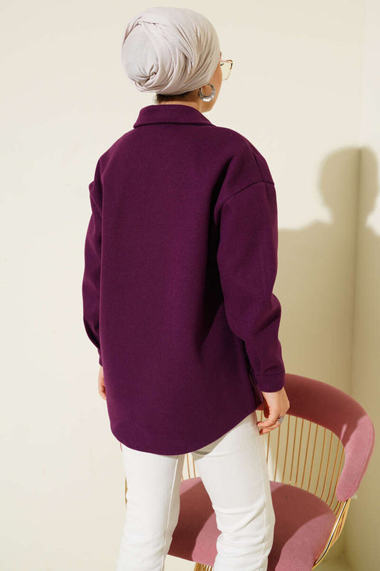 Veste à boutons-pression en métal violette