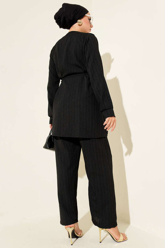 Set due pezzi con bottoni in metallo e effetto stropicciato, nero