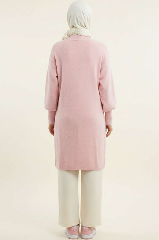 Gilet long rose à barbe avec boutons métalliques