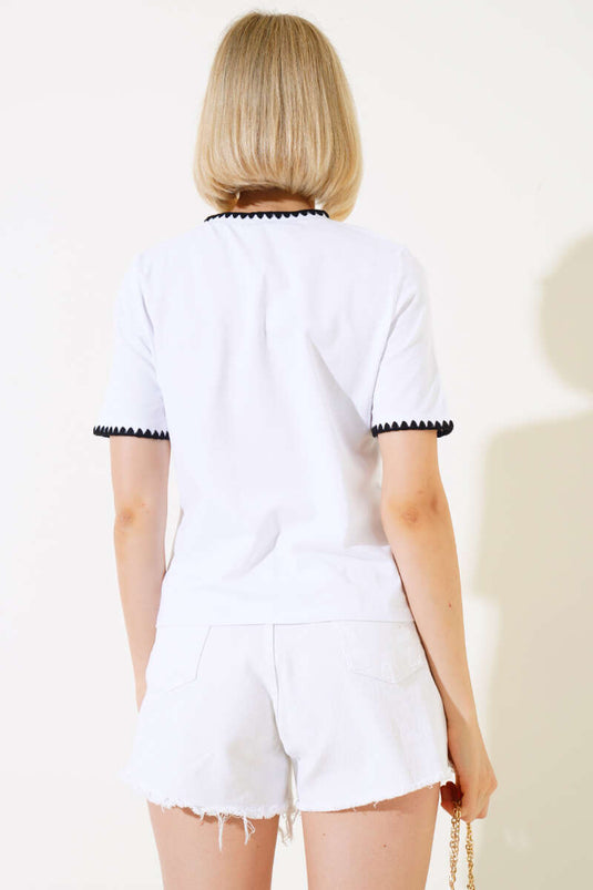 T-shirt blanc à motifs de moules