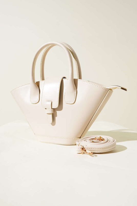 Magnetic Triangle Handbag, Cream