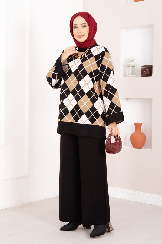 طقم حجاب أسود بنقشة بقلاوة من ميلانو