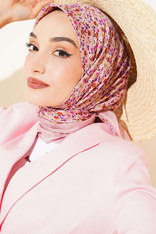 وشاح صغير مزخرف بزهرات وردي