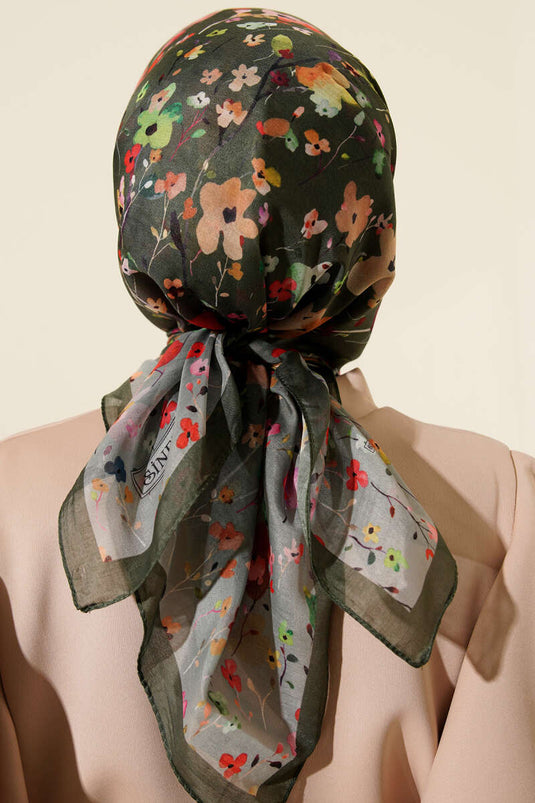 Mini Flower Detailed Soft Scarf Emerald