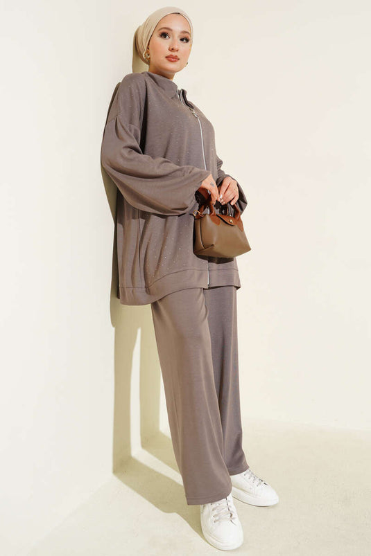 طقم من قطعتين من حجر المنك المرشوش الصغير