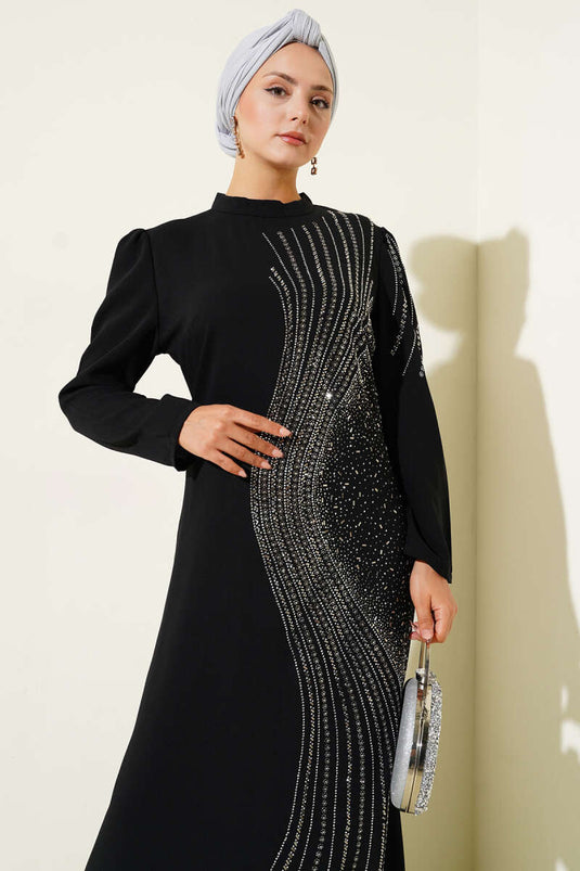 فستان سهرة قصير مزين بالأحجار باللون الأسود