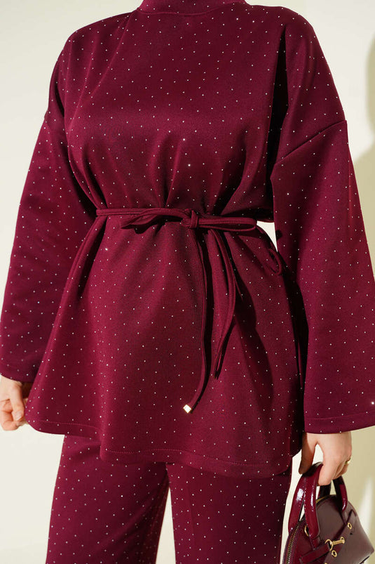 Combinaison de plongée deux pièces bordeaux à ceinture en corde et mini-pierres