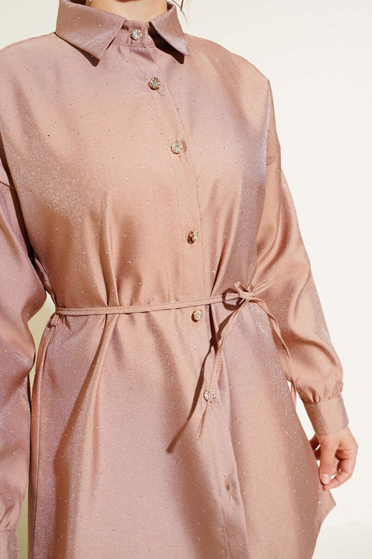 Kamelhemd mit kleinen Steinverzierungen