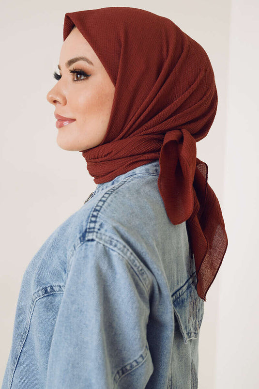 وشاح مربع ميو بني