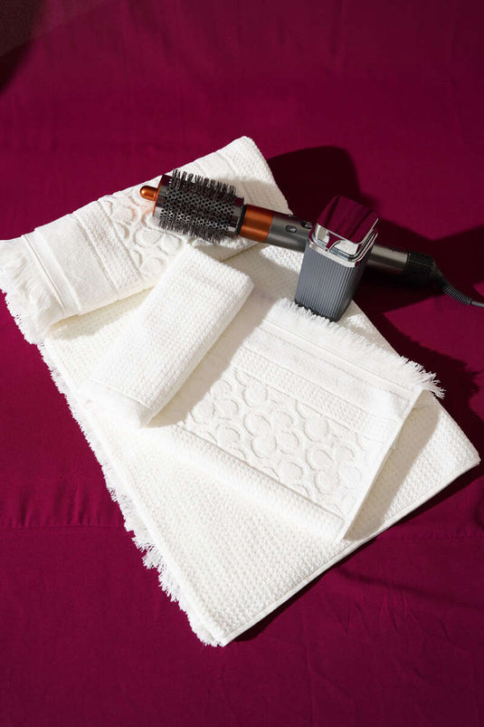 Egyptian Bath Towel Set of 2 Ecru