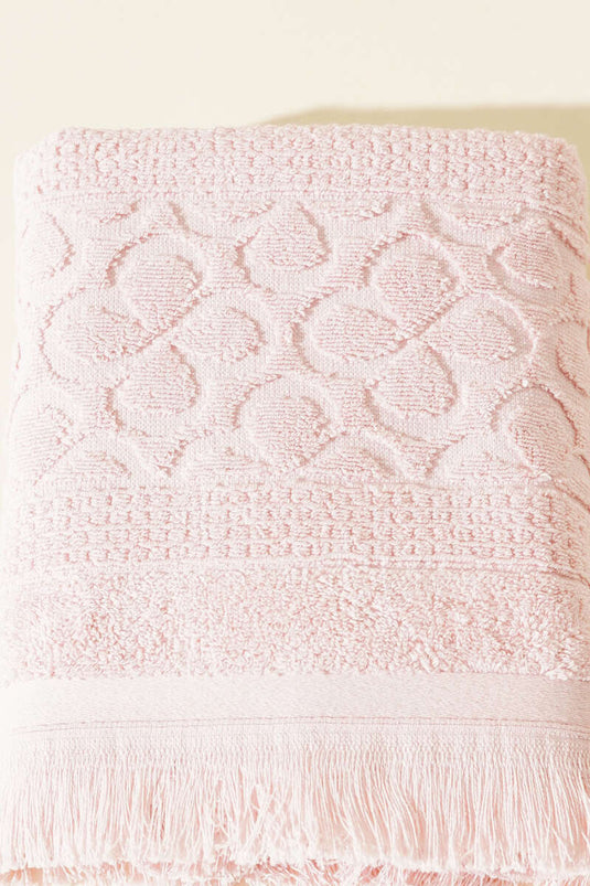 منشفة وجه مصرية لفم الطفل