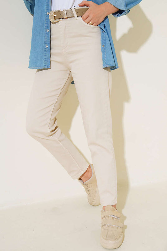 أمي بنطلون نحيف الساق حجر